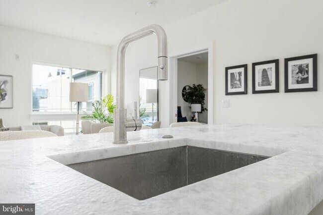 Building Photo - 2709 Cecil B. Moore Ave