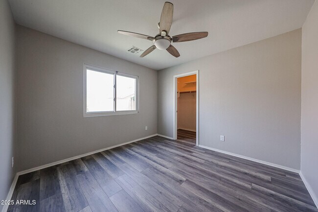 Building Photo - 3840 E Campbell Ave