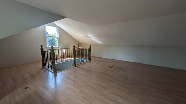 Building Photo - 24 Clark St