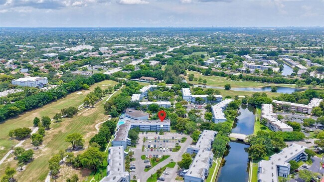 Building Photo - 8390 Sands Point Blvd