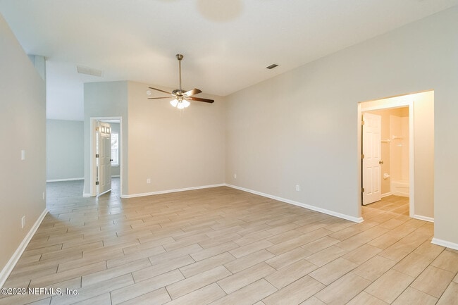 Building Photo - 1043 Three Forks Ct