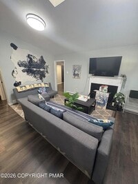 Building Photo - 3311 Woodland Dr