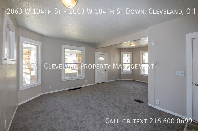 Building Photo - 2063 W 104th St