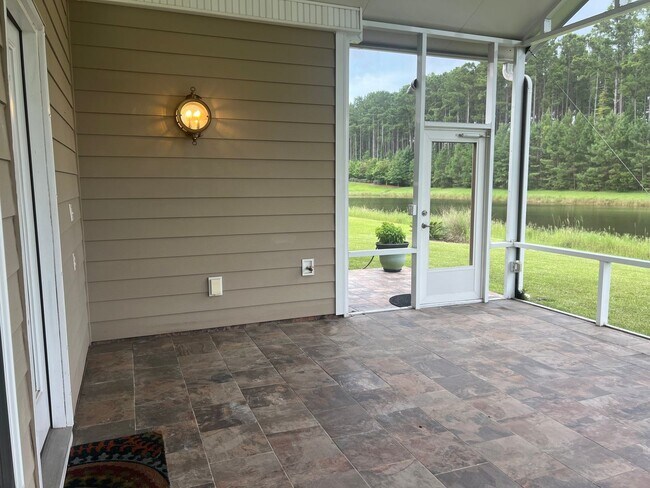 Building Photo - Private Stunning Views from this Beautiful...