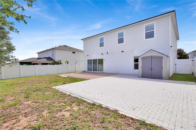 Building Photo - 4225 Beargrass St