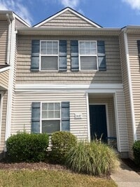 Building Photo - 1407 Pleasant Ridge Rd