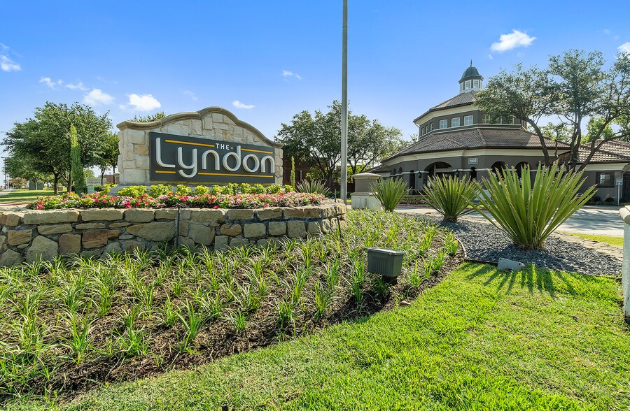 The Lyndon 7902 N MacArthur Blvd Irving TX 75063 Apartment Finder