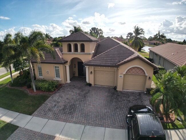 Building Photo - 855 SW Grand Reserves Blvd