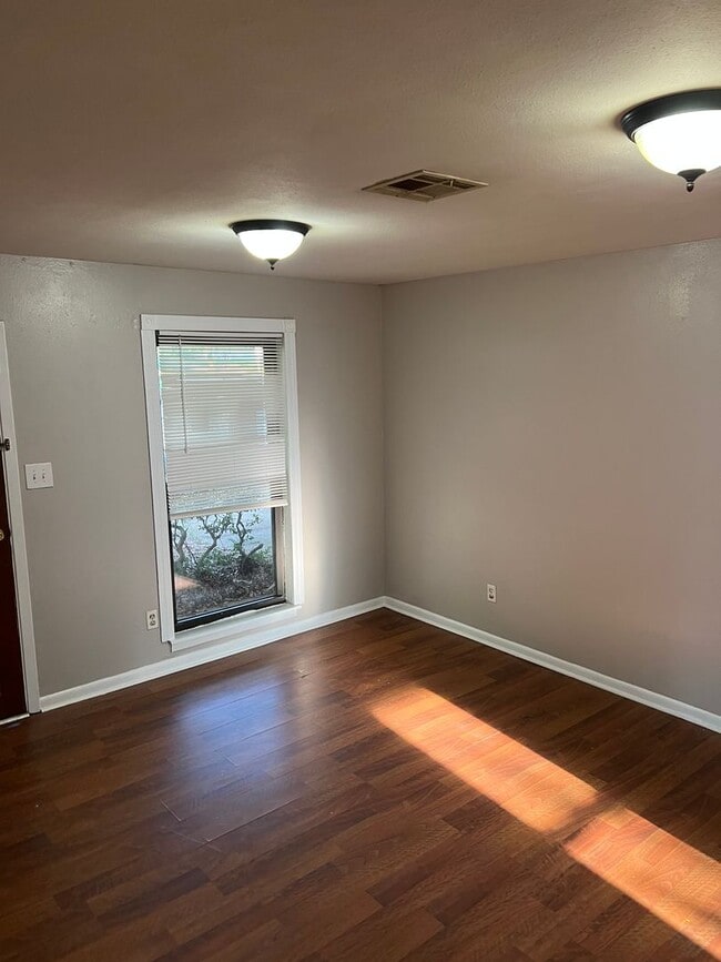 Building Photo - Coming Soon! Southern Hills!