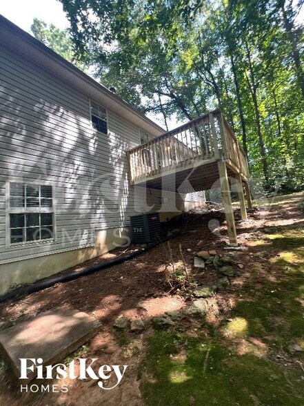 Building Photo - 305 Bridgewater Terrace