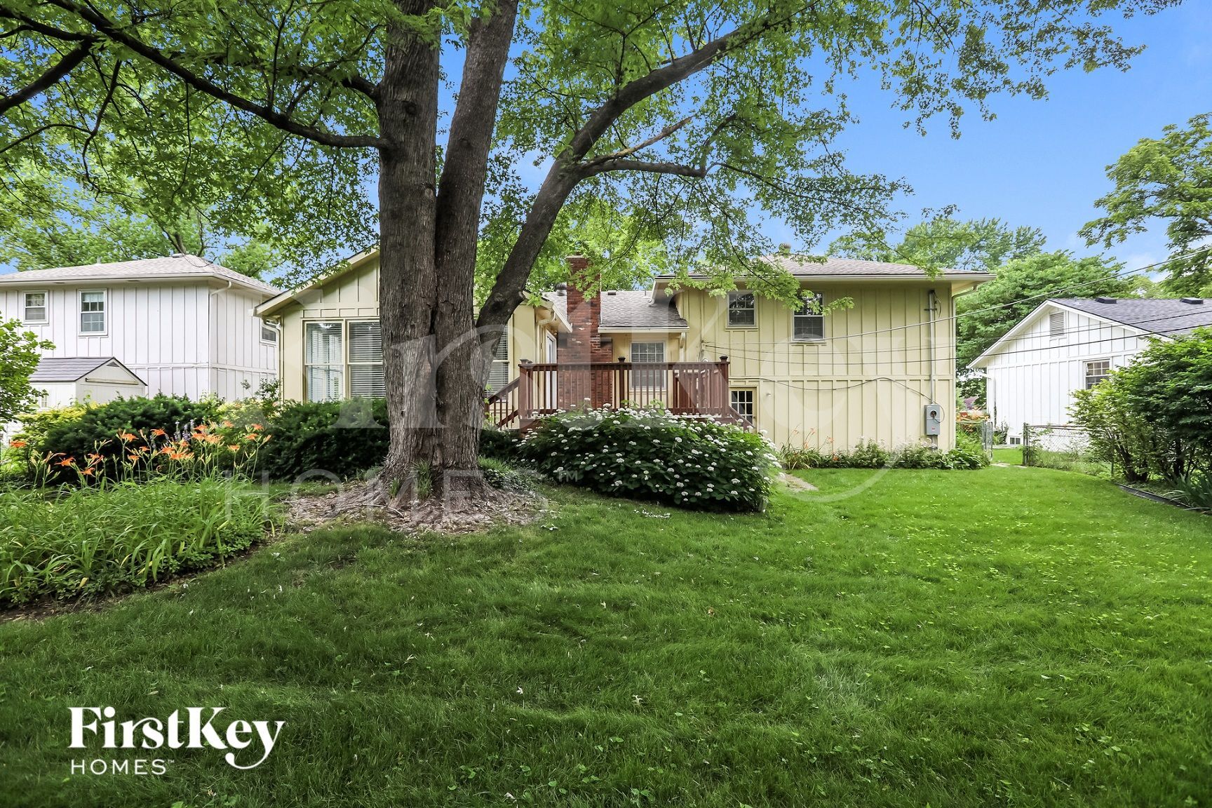 Building Photo - 8117 Hardy St