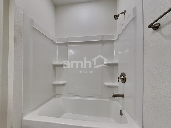 Building Photo - 567 Tumbled Stone Way