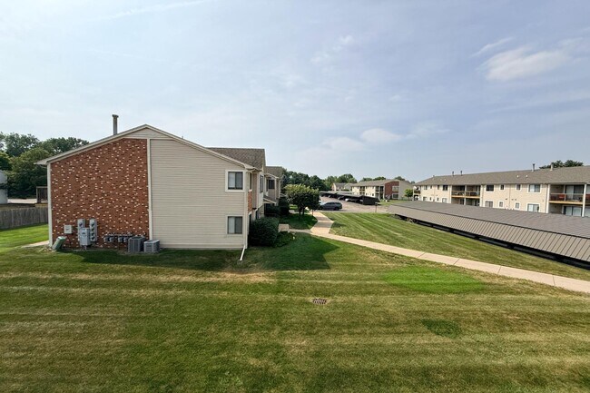Building Photo - 30783 Hidden Pines Ln