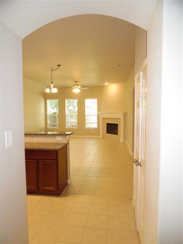 Building Photo - 8572 Davis Dr