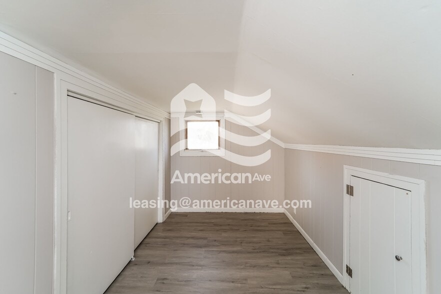 Building Photo - 24805 Wilson St