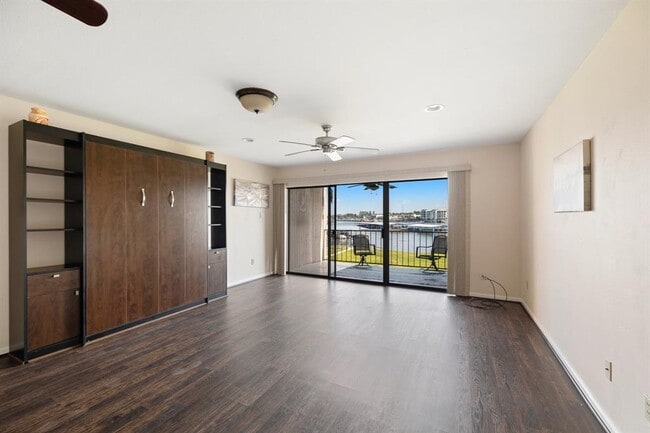 Building Photo - 15575 Marina Dr