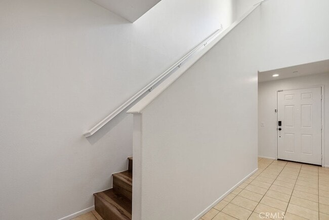 Building Photo - 8128 Wishing Well Ln