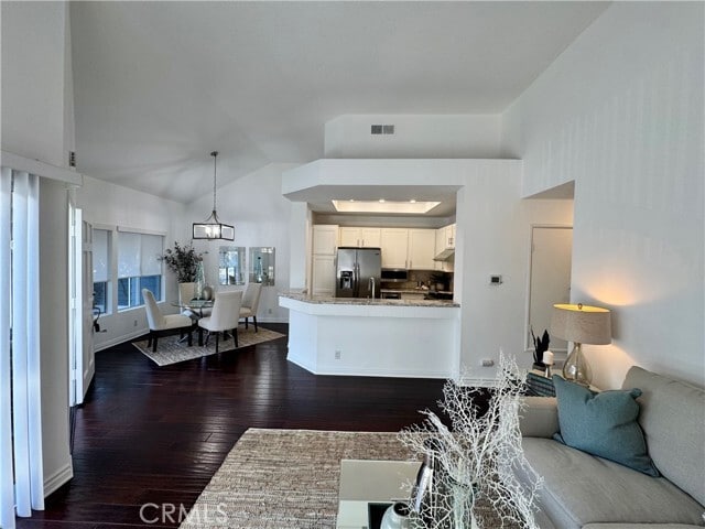 Building Photo - 182 Westport