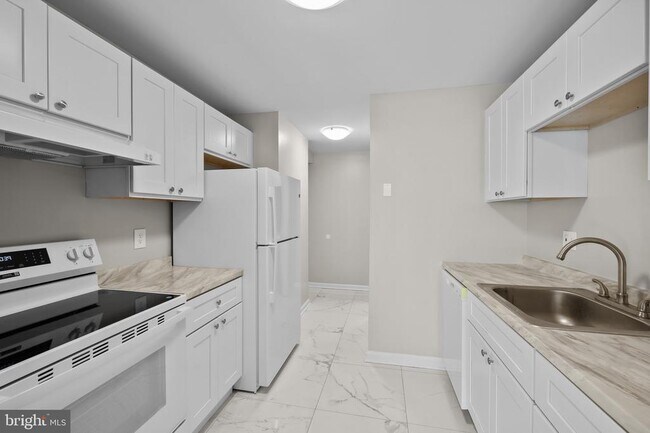 Building Photo - 9786 Whiskey Run