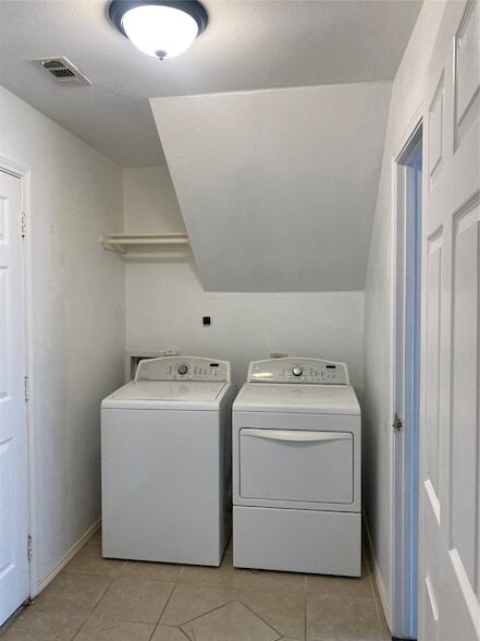 Building Photo - 16631 Spring Glade Dr