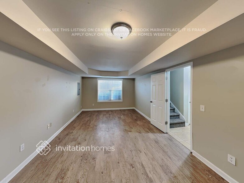 Building Photo - 472 Shoal Cir