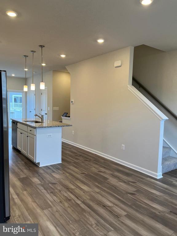 Building Photo - 306 Watercourse Dr