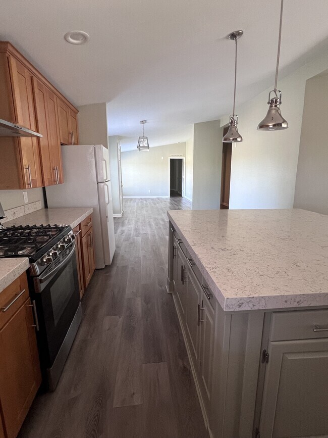 Building Photo - 5791 Turner Way