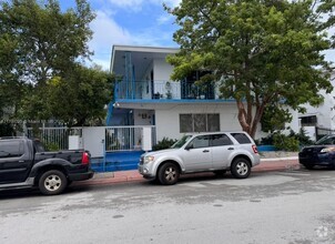 Building Photo - 7725 Byron Ave
