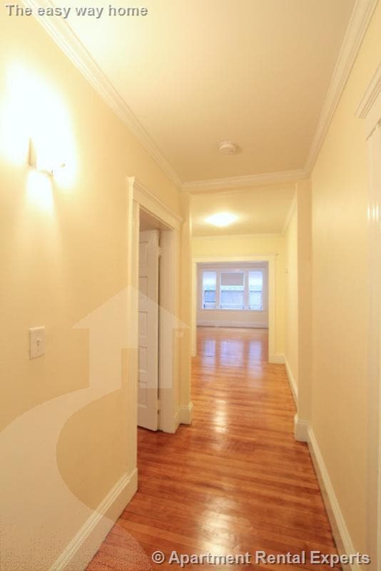 Building Photo - 14 Centre St