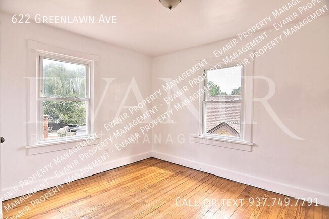 Building Photo - 622 Greenlawn Ave