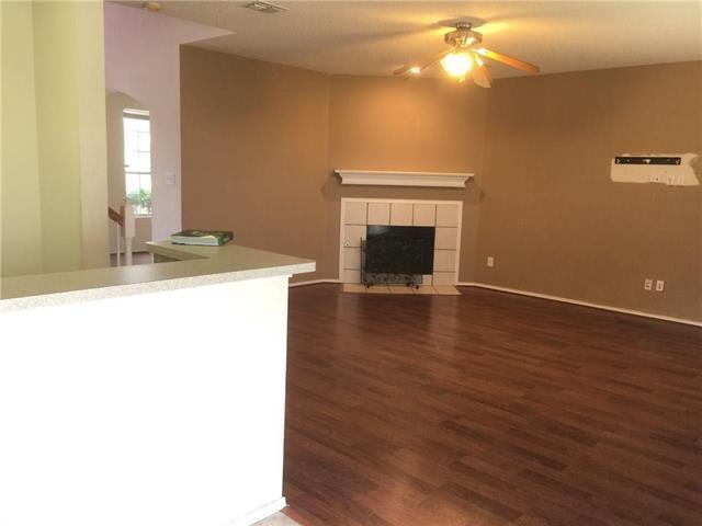 Building Photo - 5143 Autumn