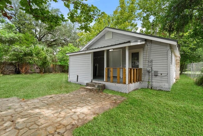Building Photo - 661 Douberly Rd