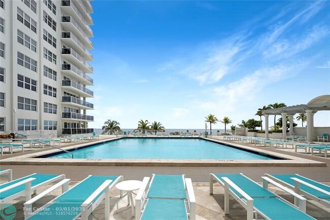 Building Photo - 3500 Galt Ocean Dr