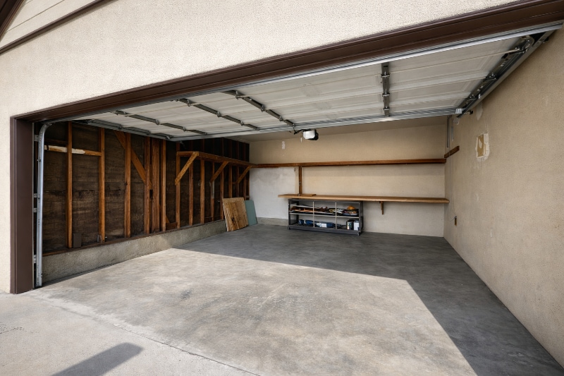 Building Photo - 2013 W Porter Ave