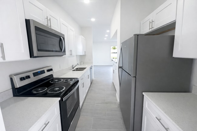 Building Photo - STUNNING NEW 3BR/2BA HOME WITH GARAGE -IN PRIME SW LEHIGH ACRES LOCATION