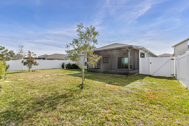 Building Photo - 1079 Calico Pointe Cir