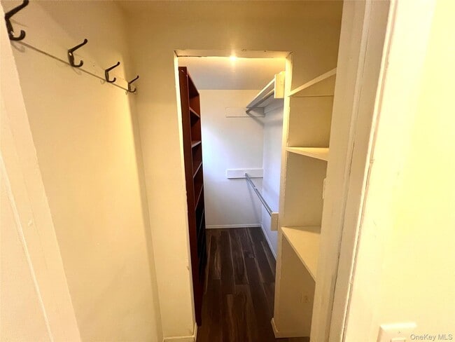 Building Photo - 20 W Belmont St