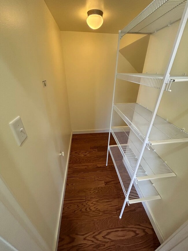 Building Photo - Beautiful Three Bedroom House for Rent in ...