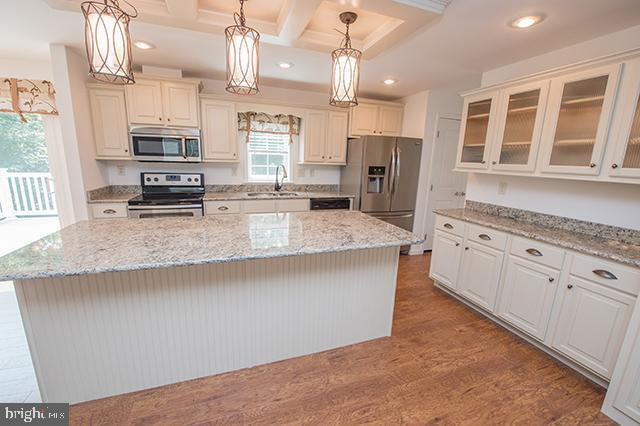 Building Photo - 18 Sabrina Dr