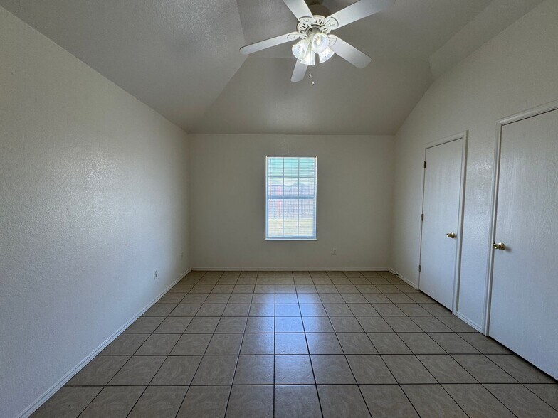 Building Photo - 4200 July Dr