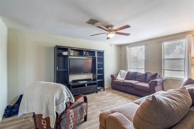 Building Photo - 12667 Vandelia St