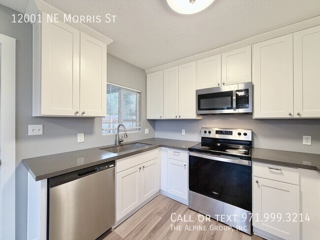 Building Photo - 12001 NE Morris St