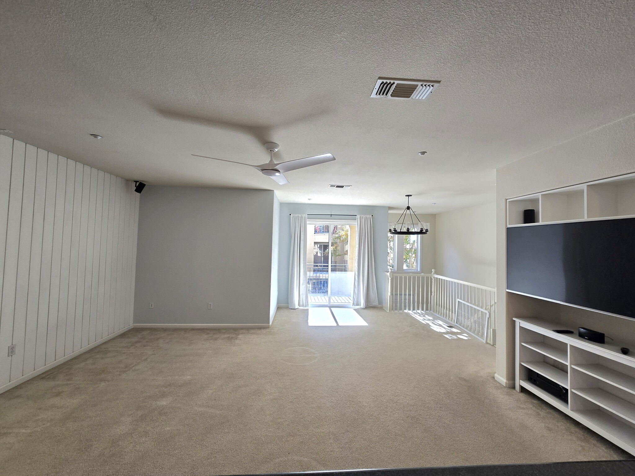 Building Photo - 4353 Fitzwilliam St