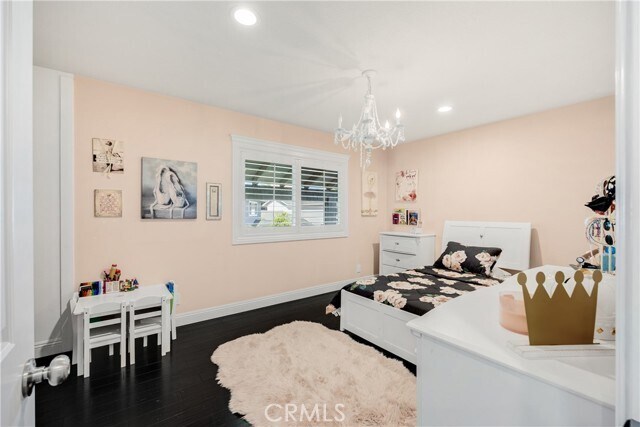 Building Photo - 1320 N Van Gogh Cir