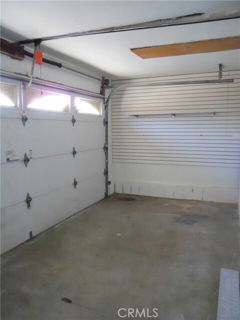 Building Photo - 630 N Darwood Ave