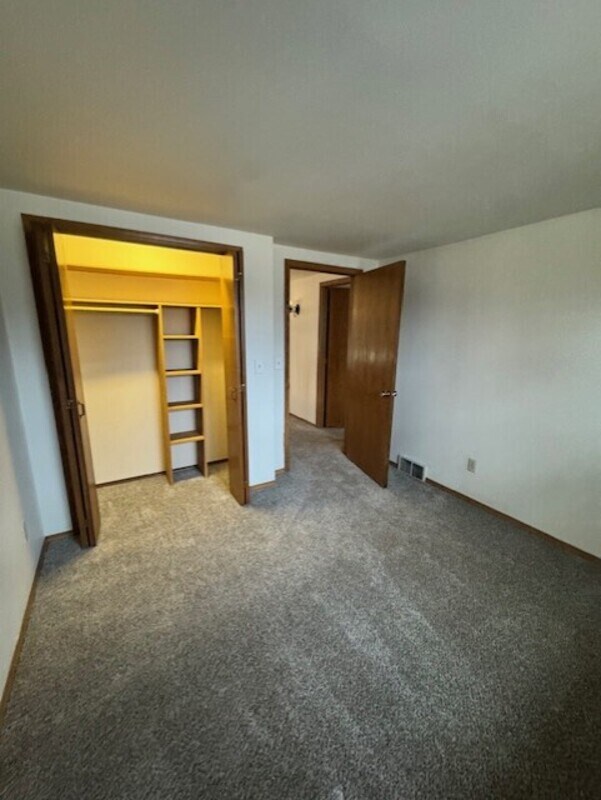 Building Photo - 82 Northbreeze Dr