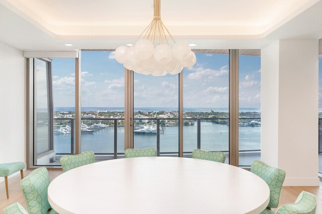 Building Photo - 1333 S Flagler Dr