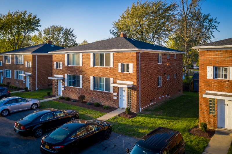Building Photo - 770-784 Millersport Hwy