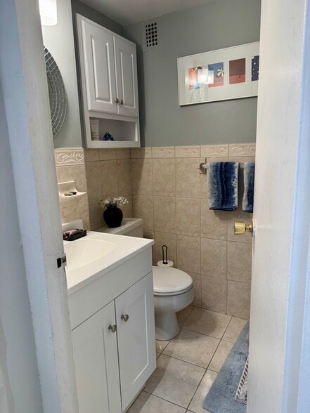 Building Photo - 5340 Holmes Run Pky