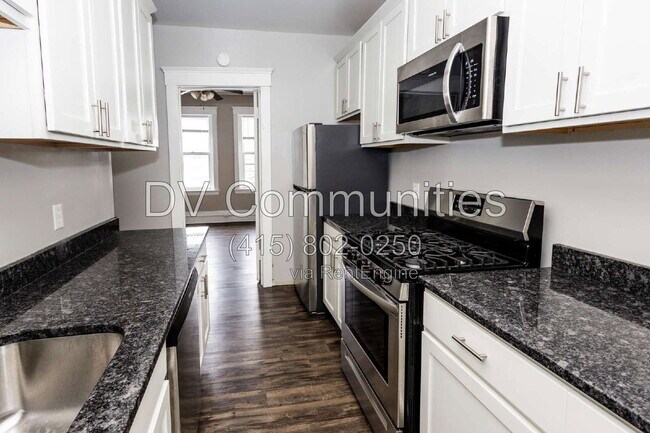 Building Photo - 4088 Erie St